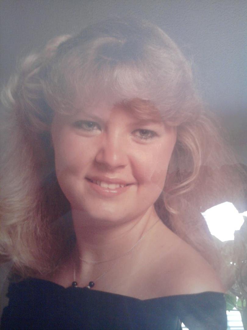 THIS IS MY DAUGHTER THAT I LOST IN 2009. SOMETHING I WILL NEVER GET OVER.