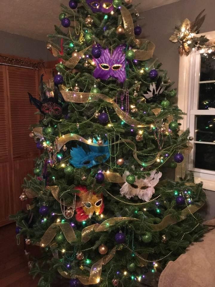 Mardi Gras Christmas Tree all done and decorated!