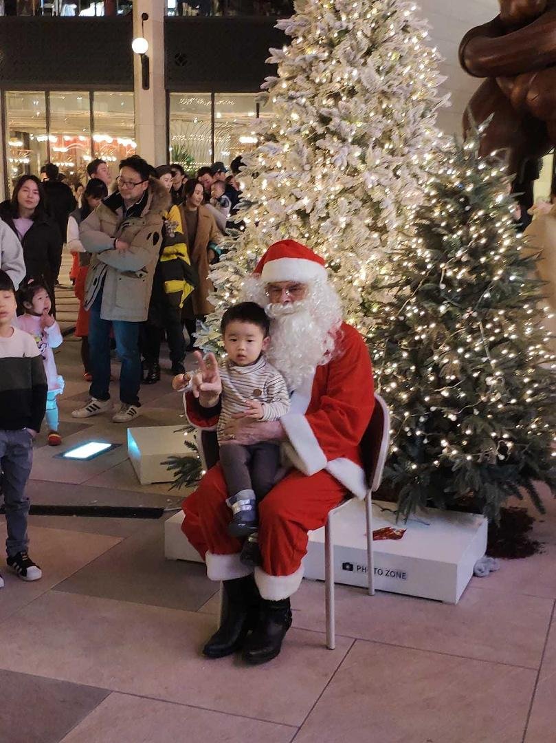 Ho, ho, ho, Merry Christmas to all and to all not good night - stay tuned many, many more Christmases yet to come. Happy New Year for 2019 and beyond!!!