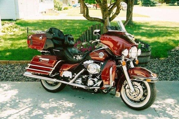 Ultra Classic.  Sold this to get the BMW.