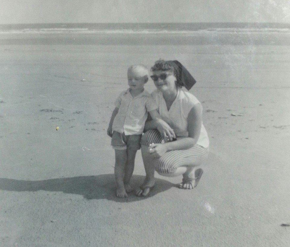 I was 3 in 58 with Mom.