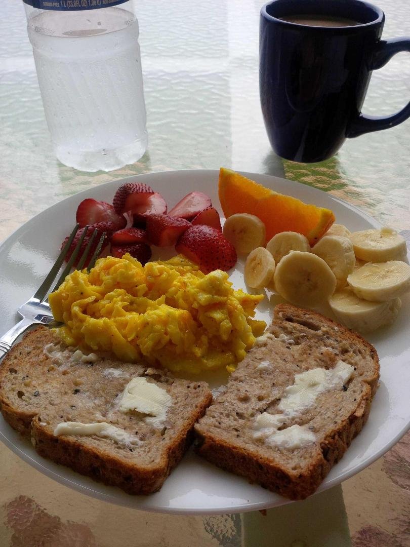Breakfast on the beach...heaven!
