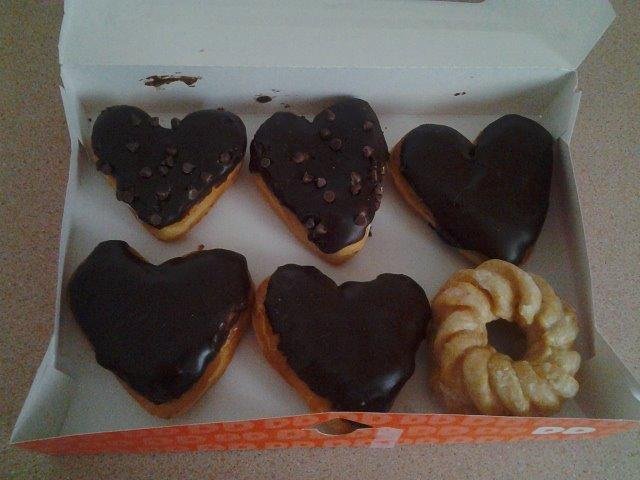 We all like getting stuff for free???
But when you go to Dunkin Donuts for a Hot Chocolate and the guy behind the counter gives you a box of heart shaped donuts and says give these to your beautiful mom no charge...well kin