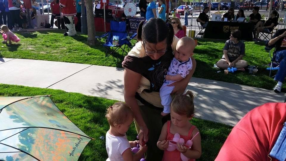Juliet & daughters; Evangeline, Shiloh& Beatrix.