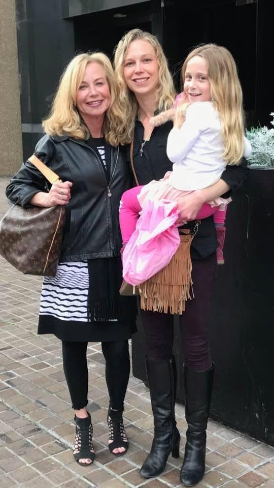 Mil, Laura & Eleanor...❤️