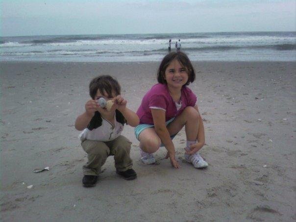 These are Ronni's 2 little ones. Jillian and Michael on the beach at Atlantic City. Ronni and her husband won tickets to Antique Road Show and afterwards they all went to the beach to celebrate remaining poor!