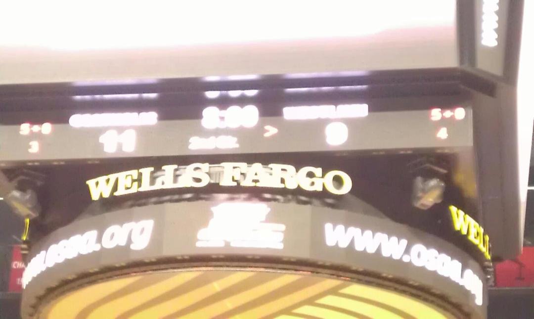 End of 1st QTR. Close game