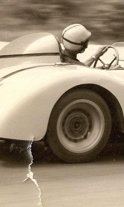 Cornering - John C. Mays in early Fibersport