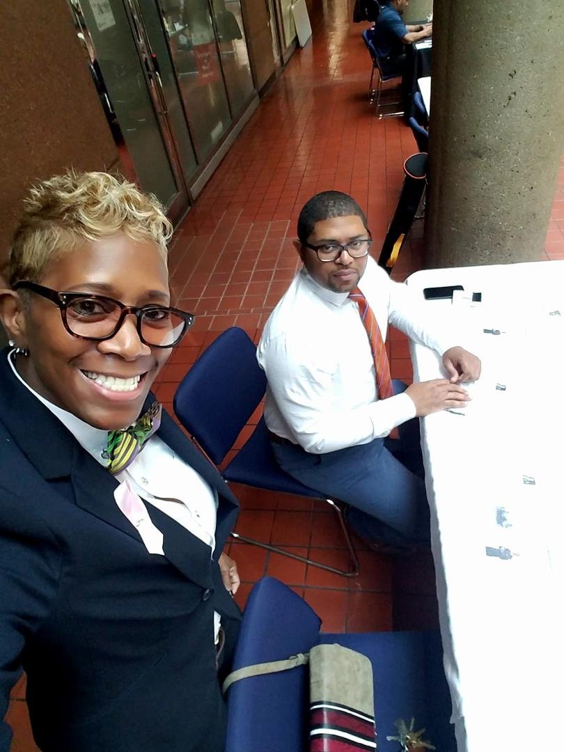 This ia what you do working at a job fair😁