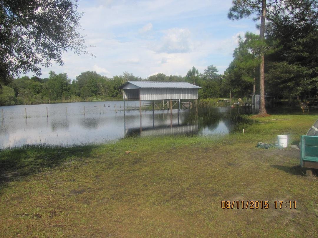 THIS WAS THE  SHED FOR MY MOTOR HOME ITS NOW A BOAT HOUSE
