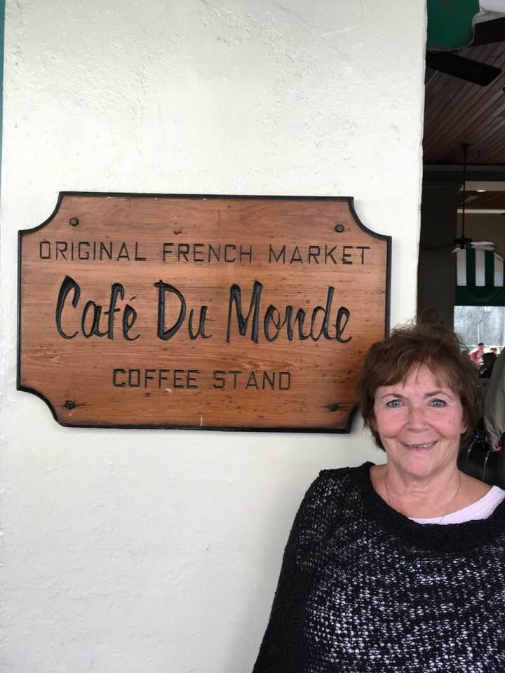 Lorraine Hayes' album, Photos