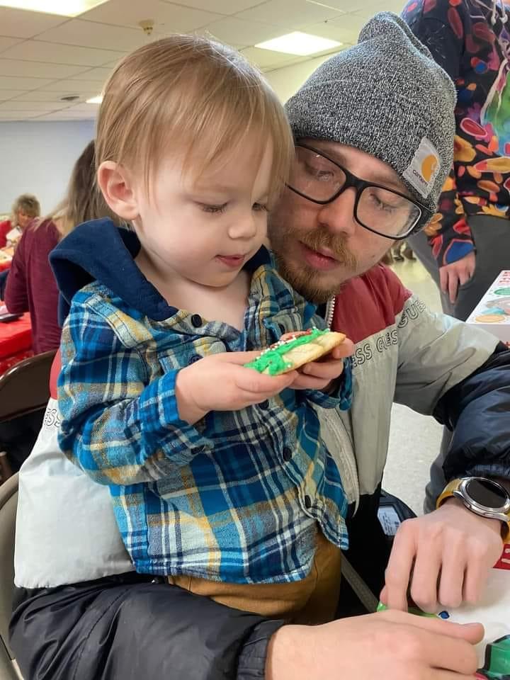 Life is so unfair and time is at a set still. Here you see a perfect little angel and holding him the devil from hell. Monster of all monsters. Easton Gray mama loves you more then words can say. I'm sorry I couldn't be the
