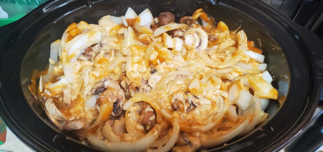 Monday 3/2/2026: Cold days are back with snow this afternoon. Staying in and slow cooking Creamy Garlic Chicken Breast with several types of mushrooms and and onions, marsala Cooking wine and chicken spices!  Stramed brusse