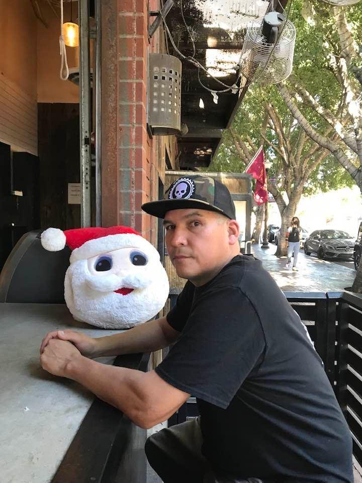 Johnny Gutierrez's album, Photos