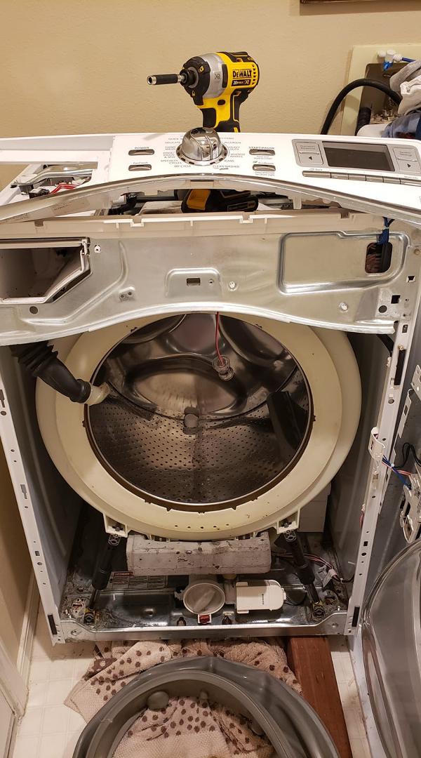 Nothing like a little Sunday afternoon washing machine maintenance with Joy Sinclair