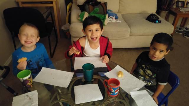 okay, chocolate milk and donuts handled... time to let mommy know they are ready :)