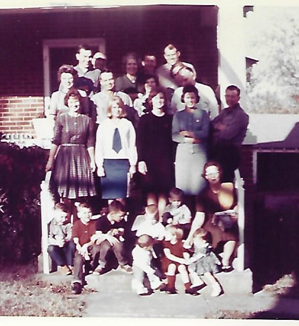 Tom Powers' album, Photos