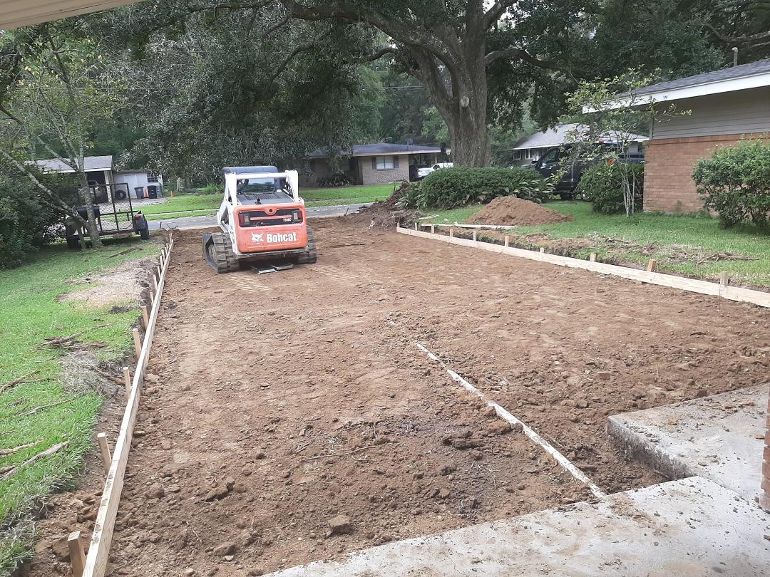 Another example of rampant crime in Baton Rouge
Woke up this morning to find someone stole my
DRIVEWAY?