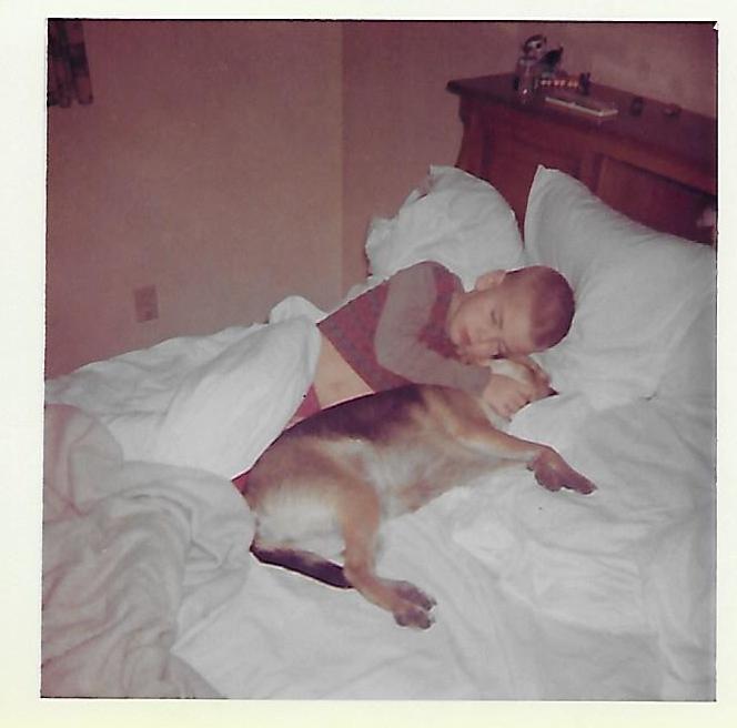 Tom Powers' album, Photos
