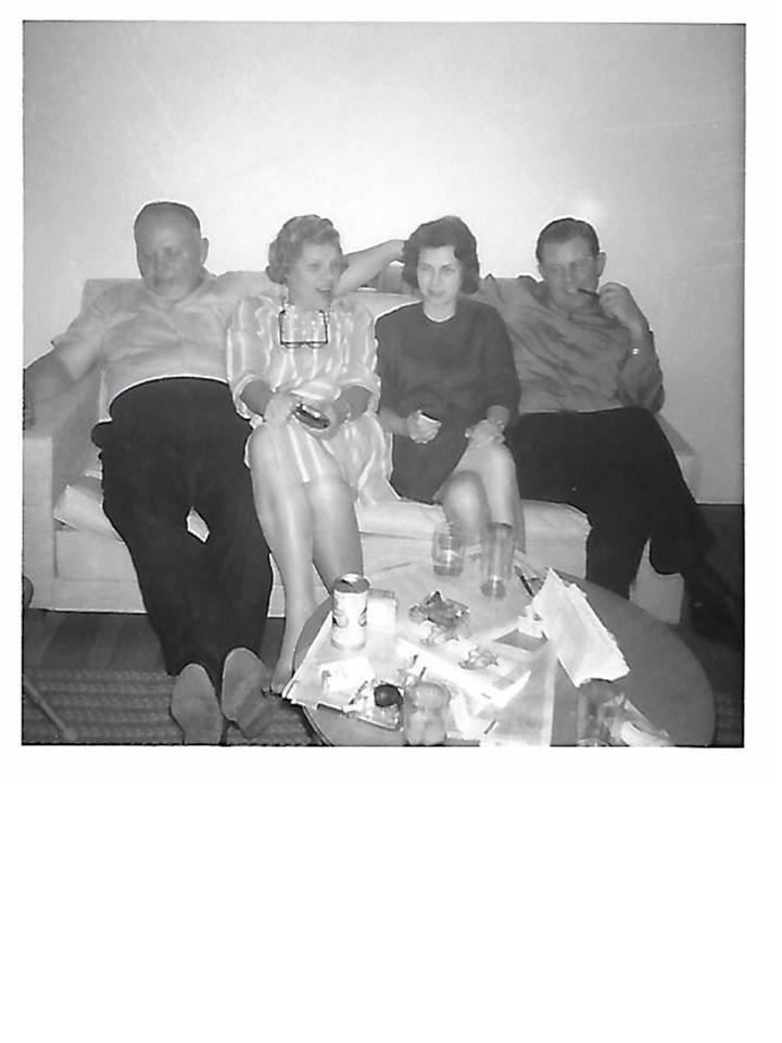 Tom Powers' album, Photos