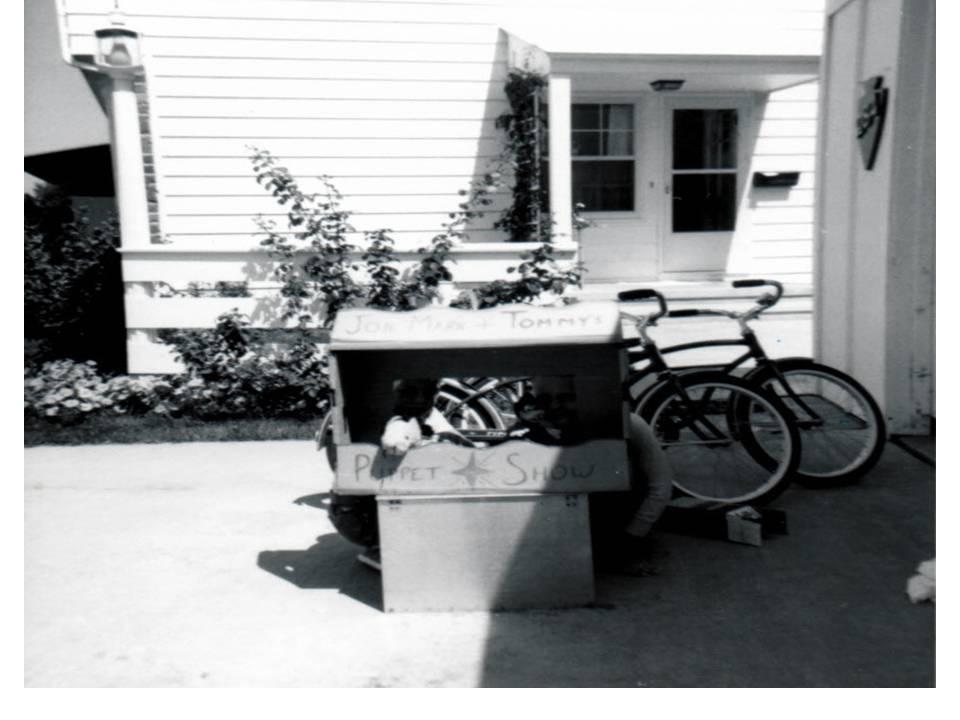 Tom Powers' album, Photos