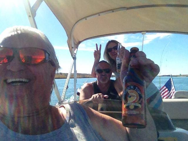 Bob Alani's album, Photos