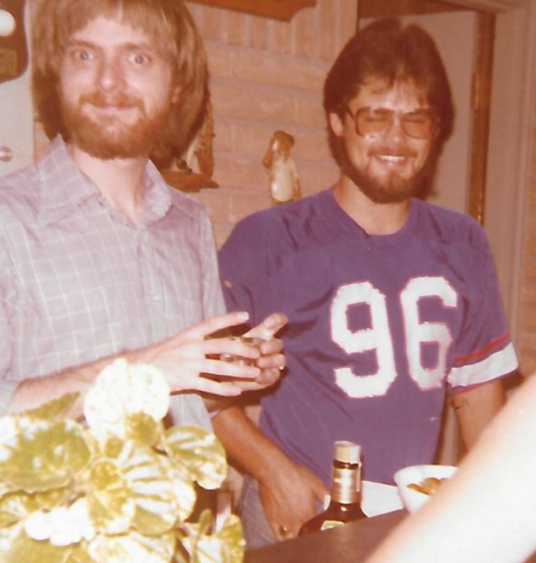 Tom Powers' album, Photos