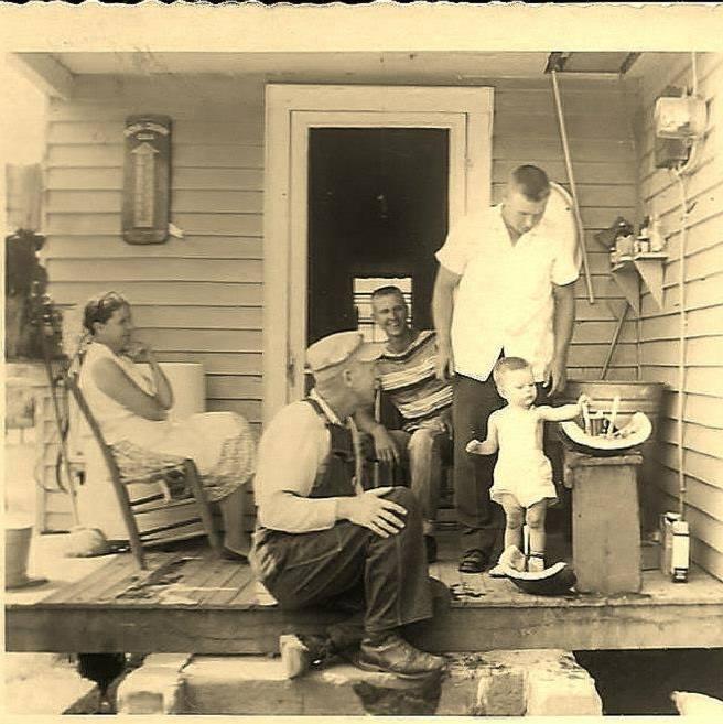 Gary C Roberts's Classmates® Profile Photo