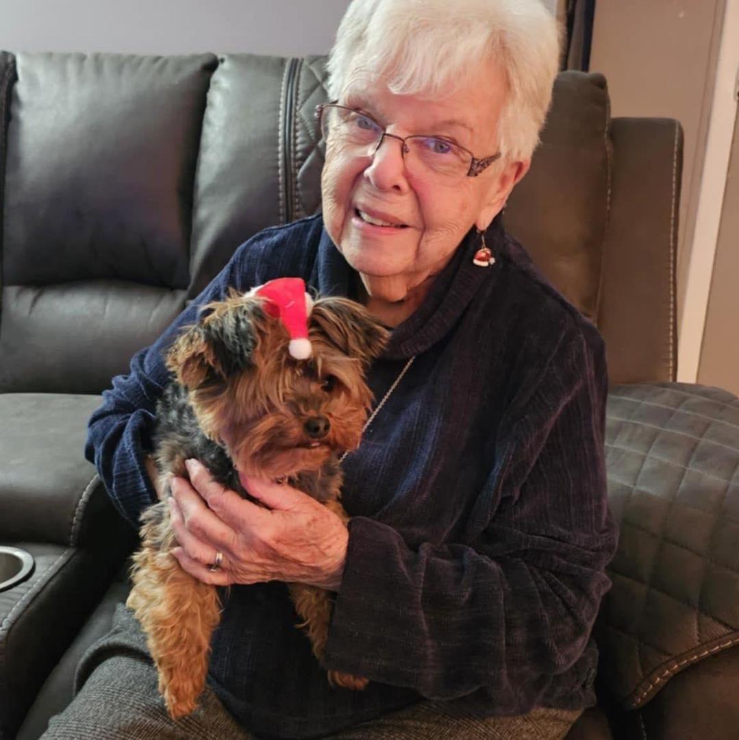Carol Bellware's Classmates® Profile Photo