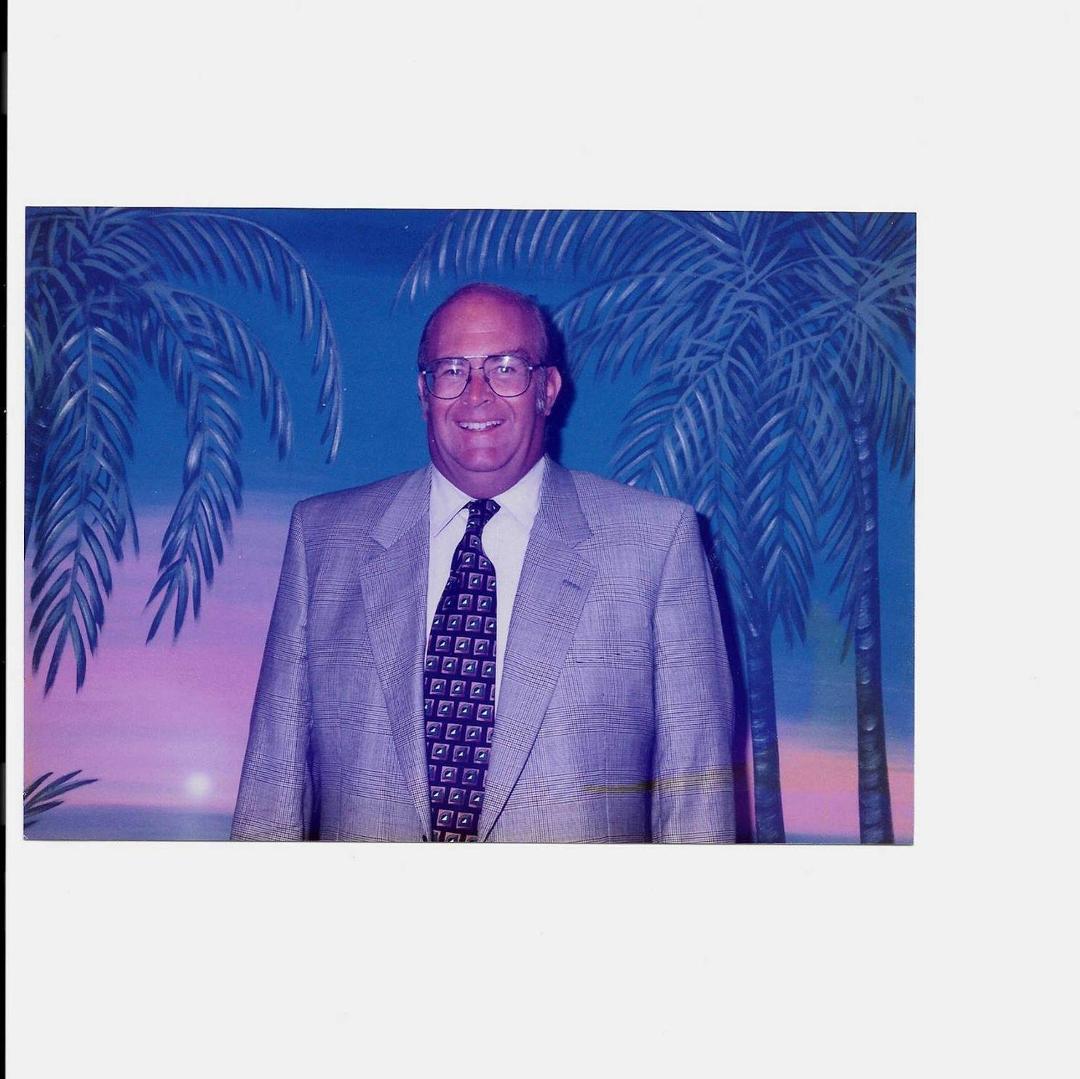 Chuck Halcomb's Classmates® Profile Photo