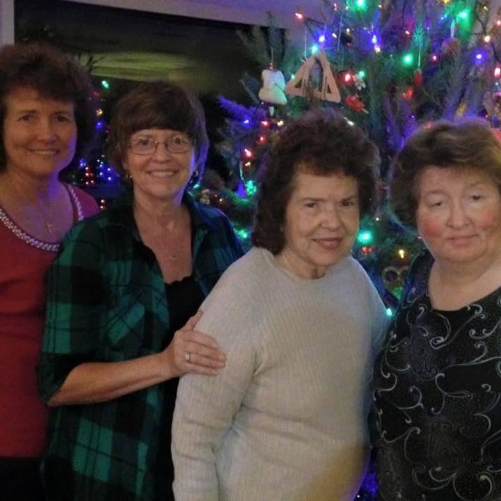 beth tomkow's Classmates® Profile Photo