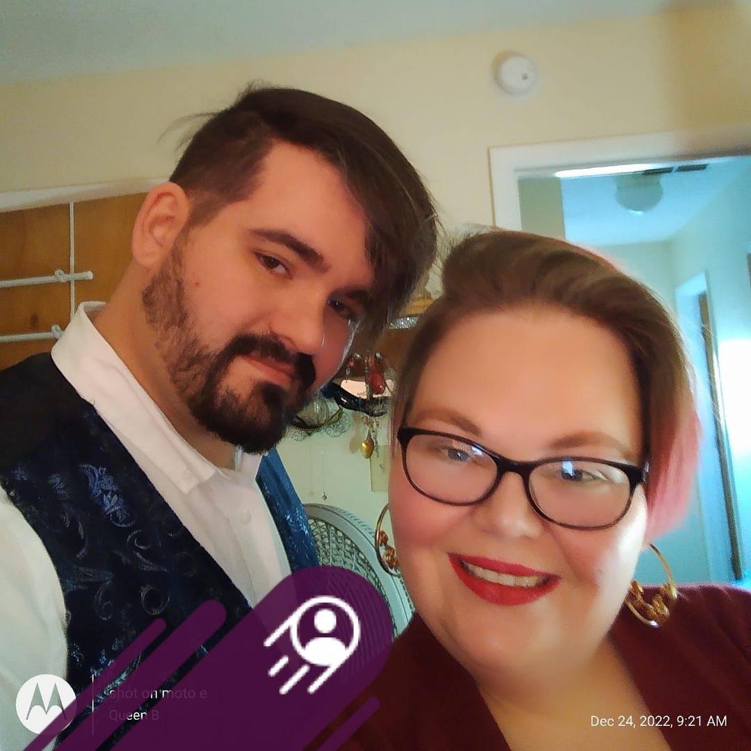 roxanne tate's Classmates® Profile Photo