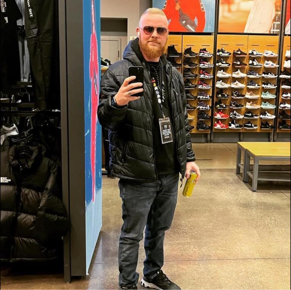Josh Grindle's Classmates® Profile Photo