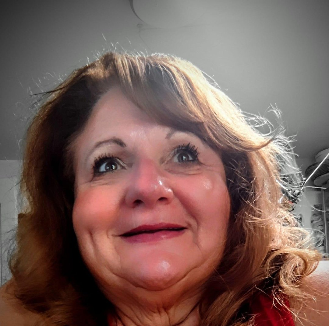 Debora Anstensen's Classmates® Profile Photo