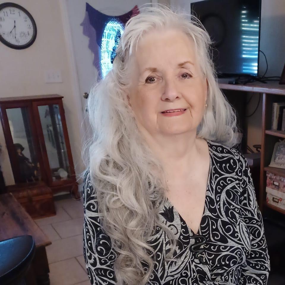 Roberta Larson's Classmates® Profile Photo