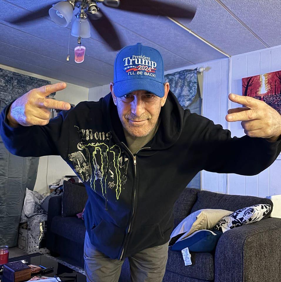 Dean Buffoni's Classmates® Profile Photo