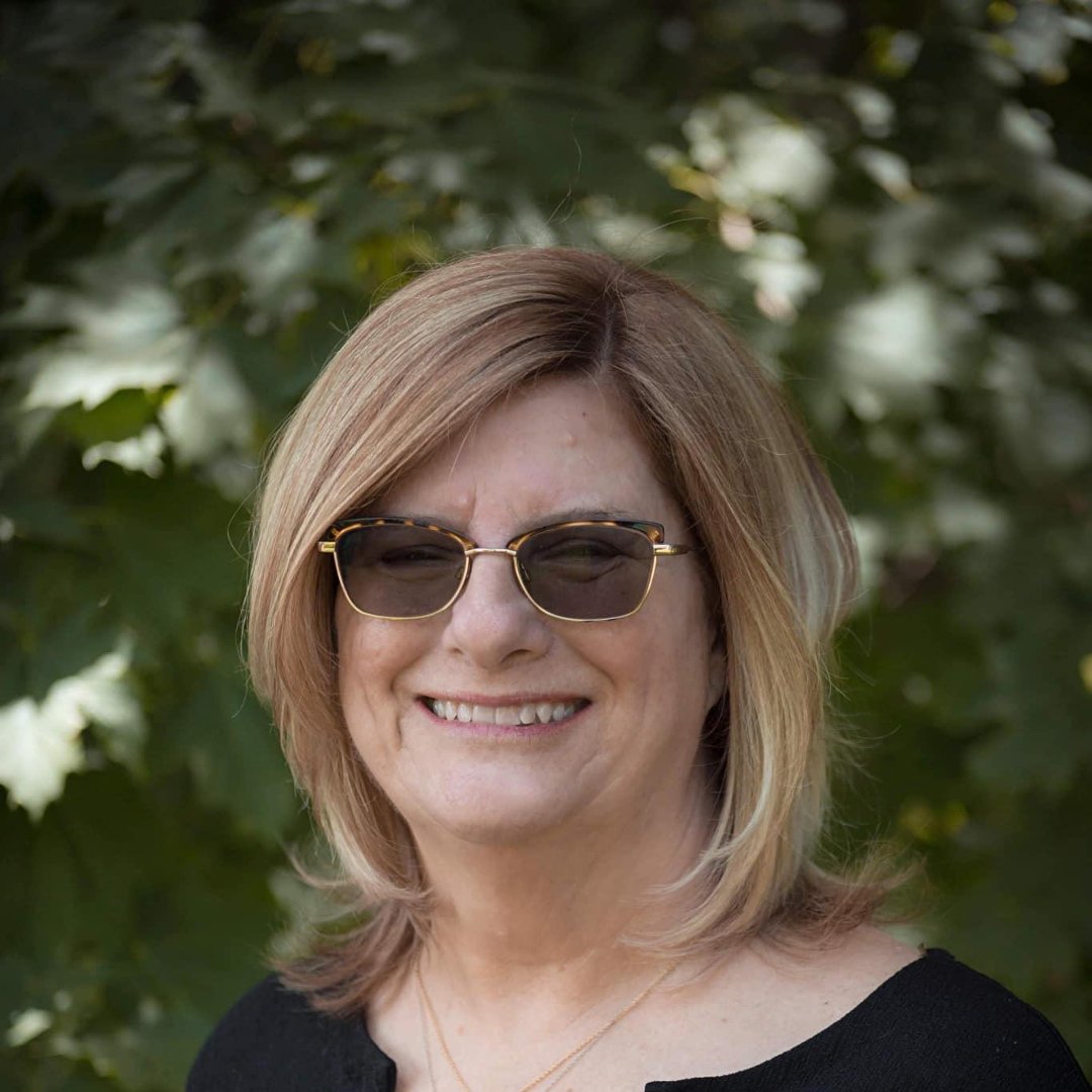 Eileen Limoges's Classmates® Profile Photo