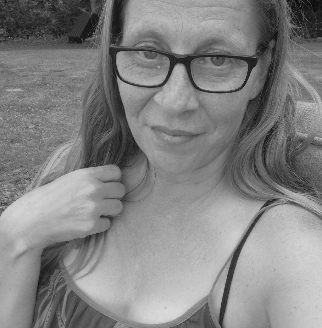 heidi paquin's Classmates® Profile Photo