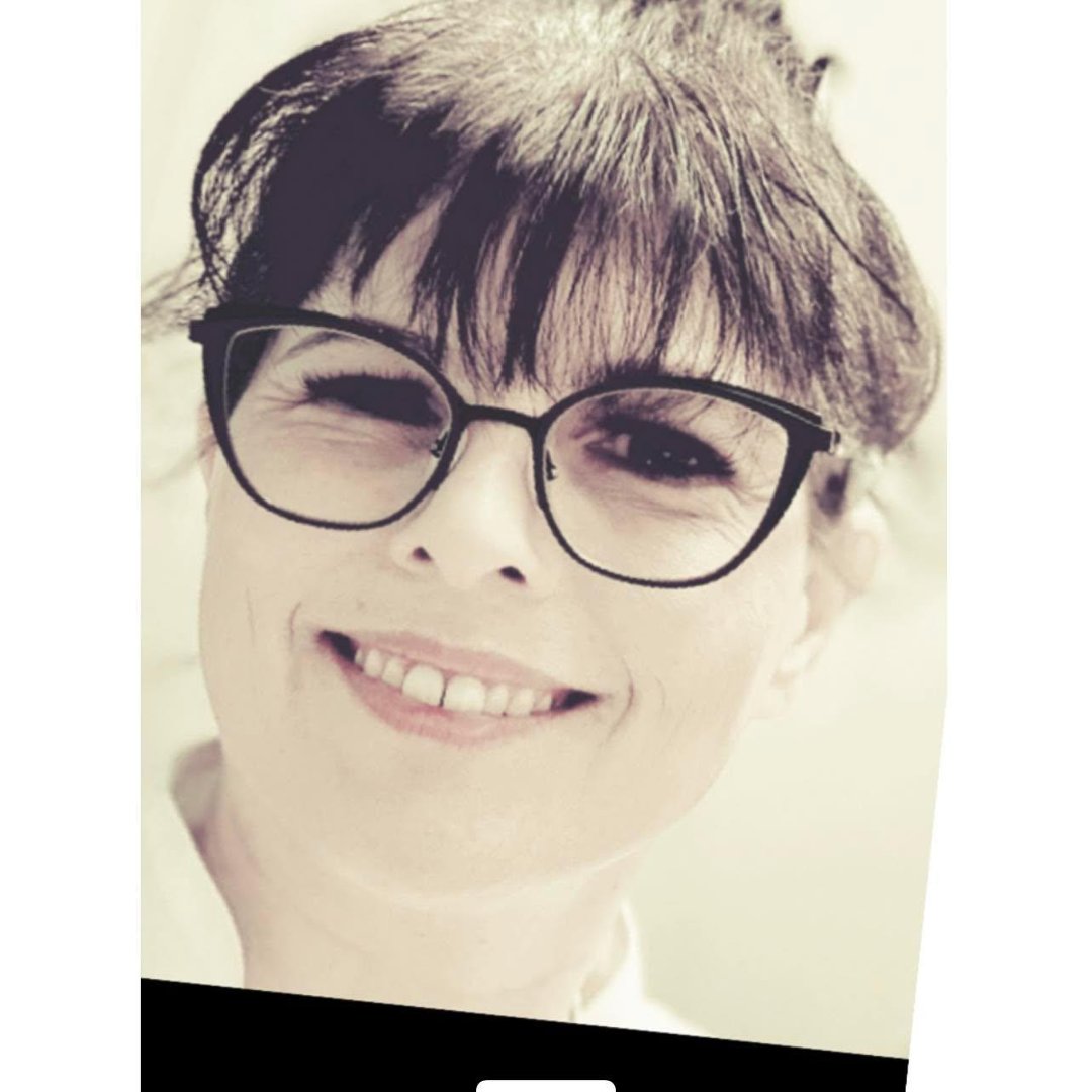 Debra Tablinsky-Kakaris's Classmates® Profile Photo