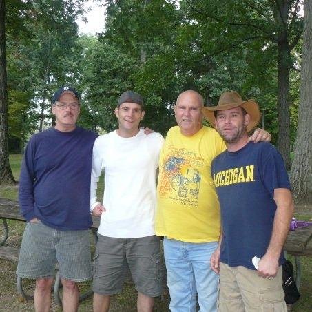 Robert Jones's Classmates® Profile Photo