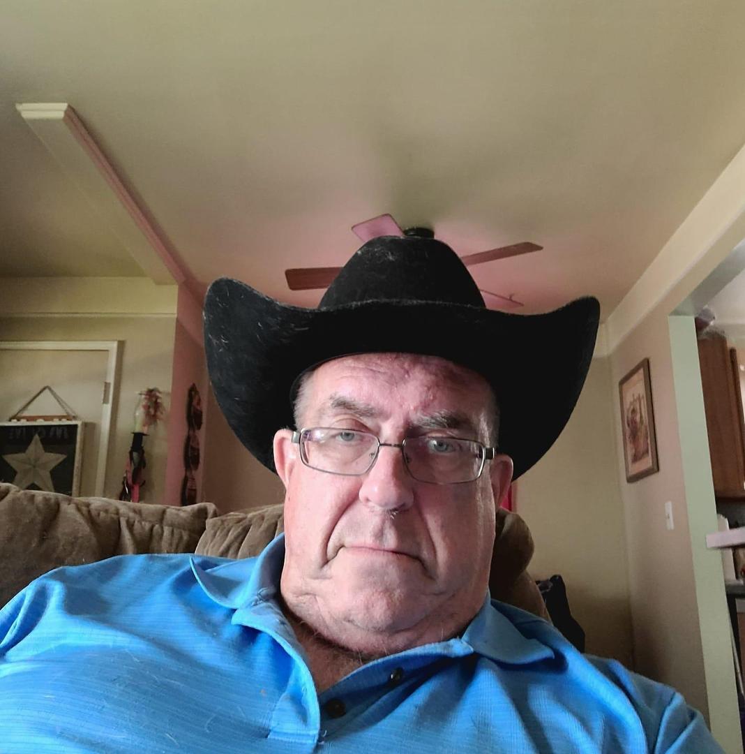 Gary Hatmaker's Classmates® Profile Photo