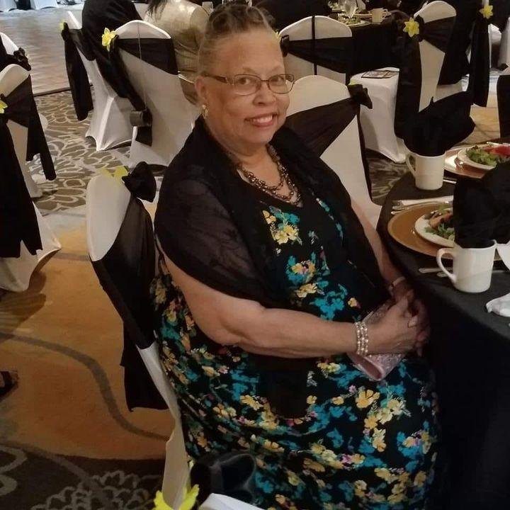 Lorraine Offer's Classmates® Profile Photo