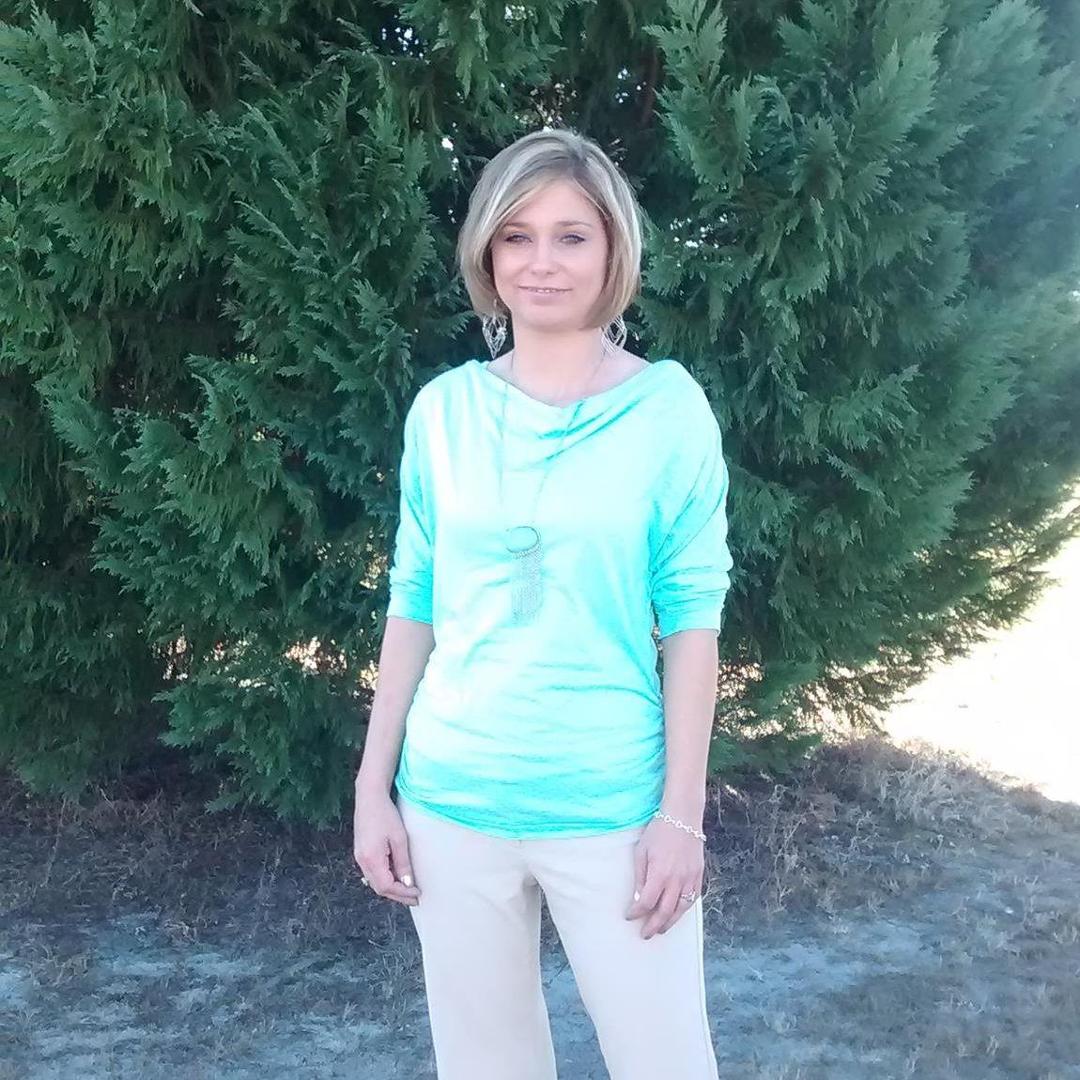 adriann halstead's Classmates® Profile Photo