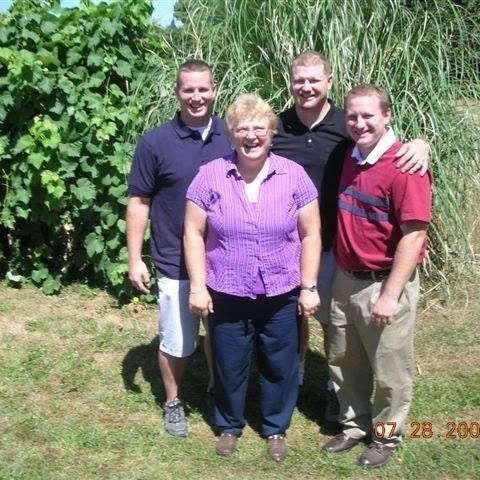 Donna Elliott's Classmates® Profile Photo