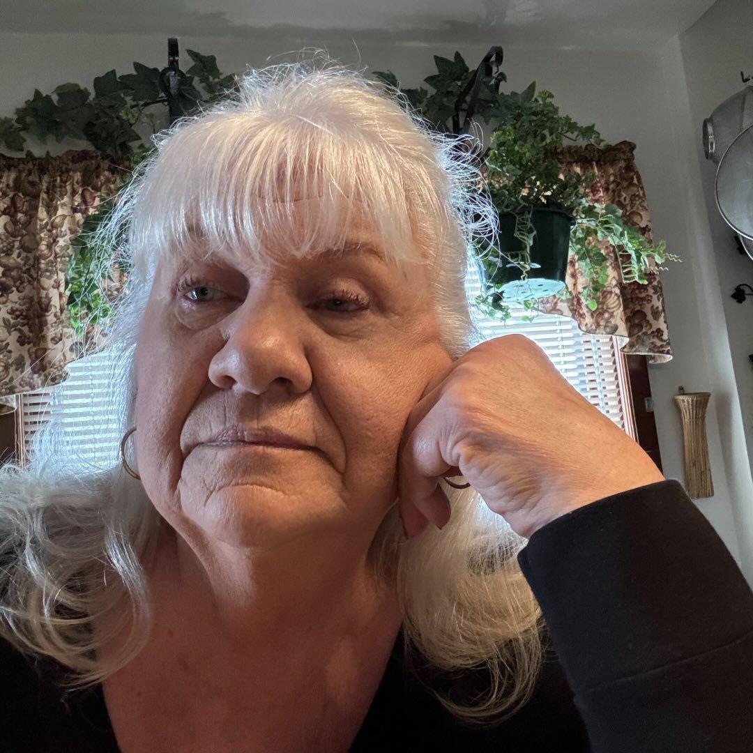 Becky Doornbos's Classmates® Profile Photo