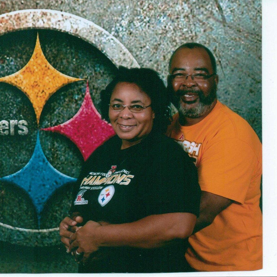 Sharon Moore's Classmates® Profile Photo