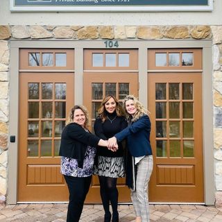 (L -R) Kristina Nitka-Thor, Daniela Oldham and Isabelle Ferreira, Boonton Peapack-Gladstone Bank Retail Associates