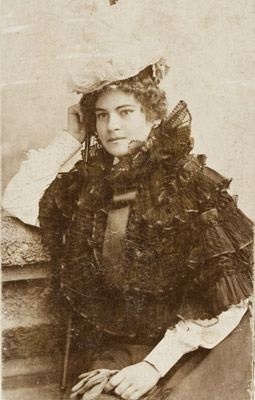 old photo of a beautiful young woman