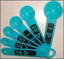 Measuring spoons