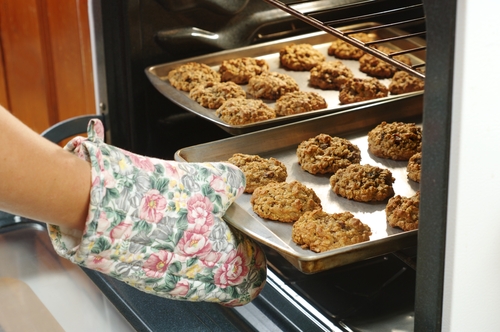 baking homemade oatmeal cookies